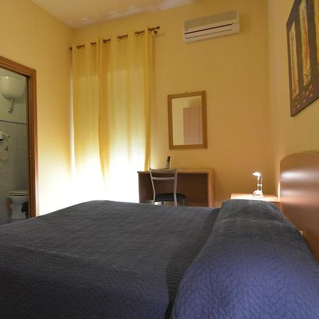 Dependance La Mouette Hotel Termini Imerese Exterior photo